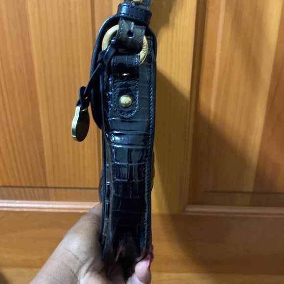 Vintage Brahmin Croc Embossed Leather Crossbody - Picture 9 of 9